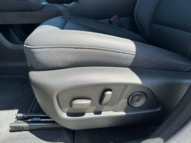 new 2025 GMC Terrain car, priced at $35,590