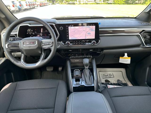 new 2025 GMC Canyon car, priced at $43,489