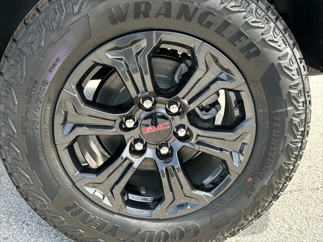 new 2025 GMC Canyon car, priced at $43,489