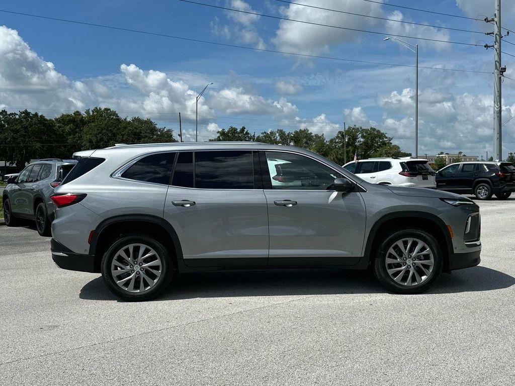 new 2025 Buick Enclave car, priced at $47,324