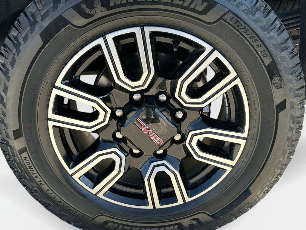 used 2021 GMC Sierra 2500 car, priced at $43,987