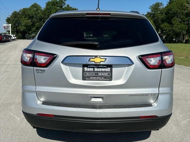 used 2015 Chevrolet Traverse car, priced at $9,728