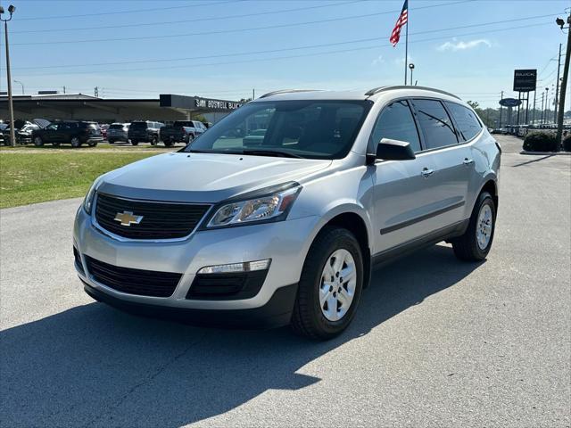 used 2015 Chevrolet Traverse car, priced at $9,728