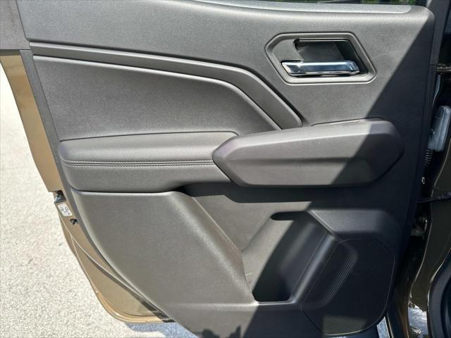 used 2024 GMC Canyon car, priced at $35,278