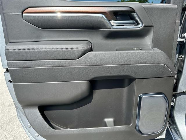 new 2025 GMC Sierra 1500 car, priced at $74,945