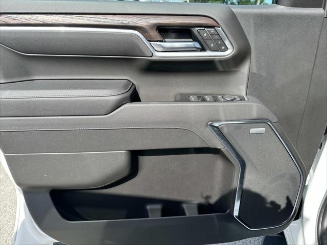 new 2025 GMC Sierra 1500 car, priced at $61,825