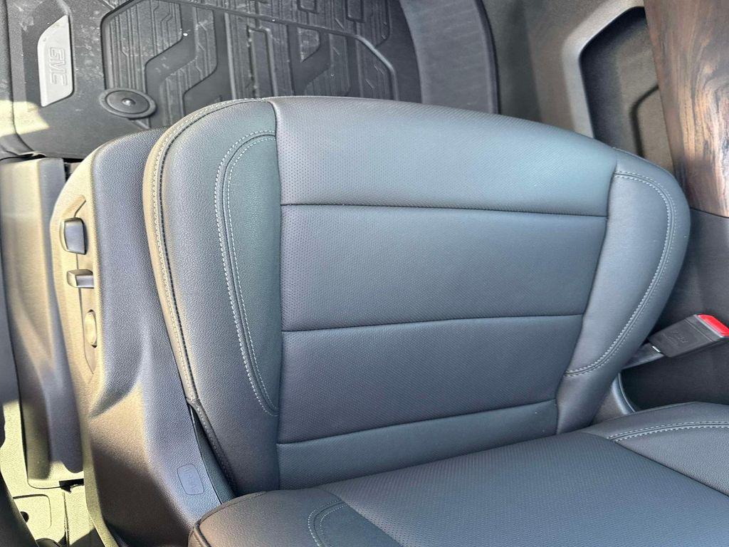 new 2026 GMC Sierra 1500 car, priced at $65,320