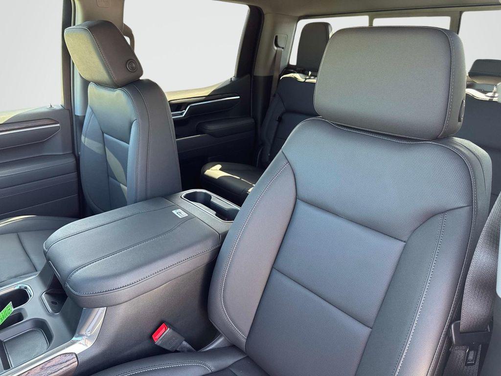 new 2026 GMC Sierra 1500 car, priced at $65,320