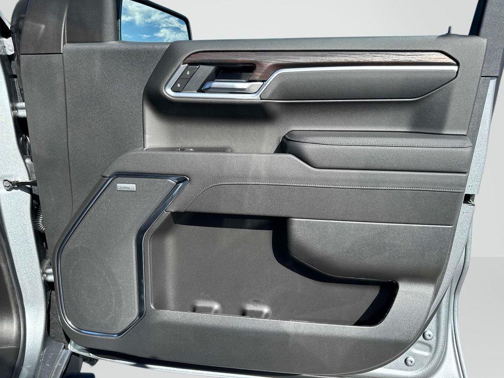 new 2026 GMC Sierra 1500 car, priced at $65,320