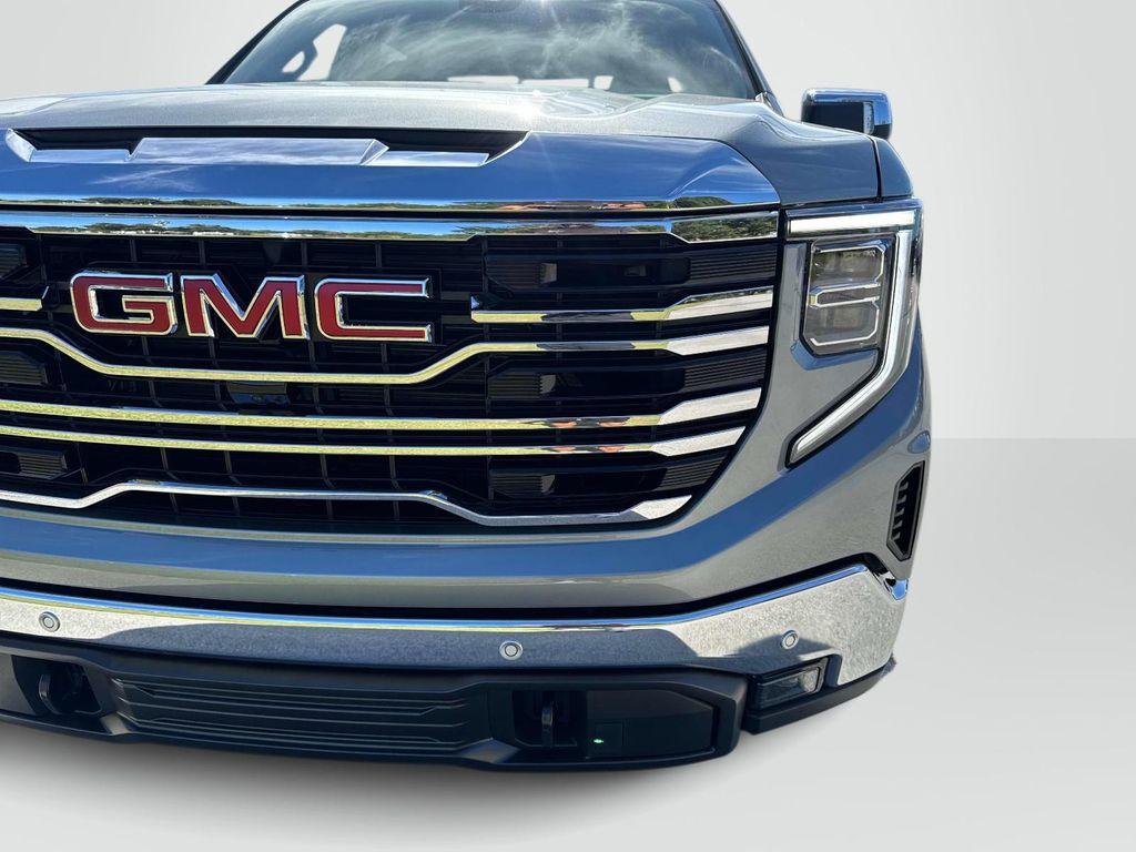 new 2026 GMC Sierra 1500 car, priced at $65,320