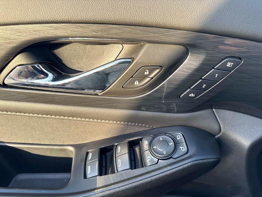 used 2023 Chevrolet Traverse car, priced at $41,440