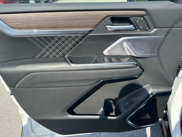 new 2025 GMC Acadia car, priced at $62,310