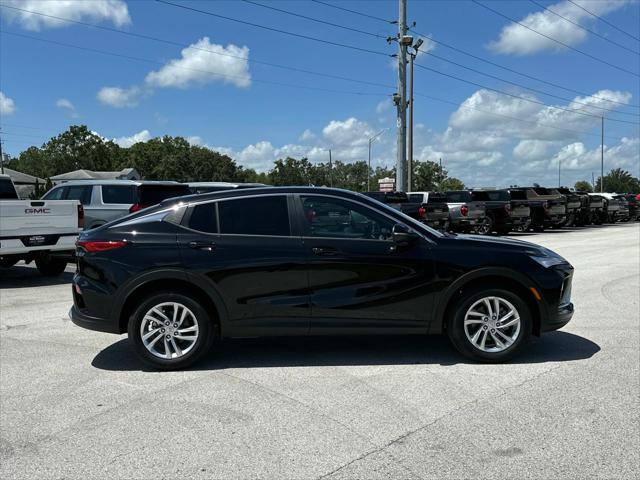 new 2025 Buick Envista car, priced at $27,039
