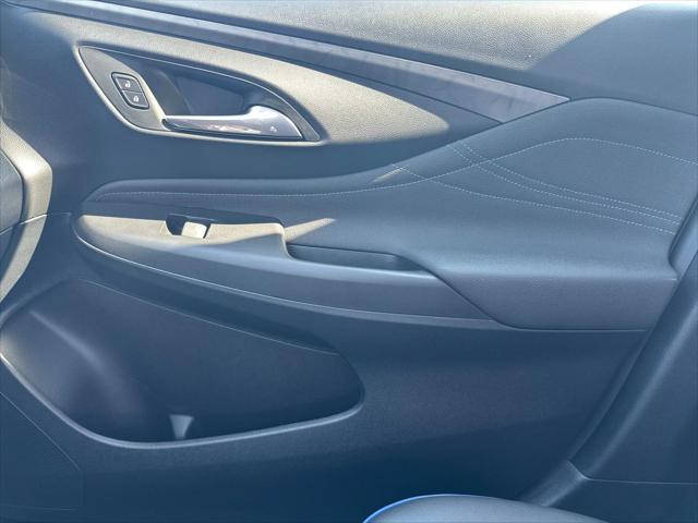 new 2025 Buick Envista car, priced at $26,646
