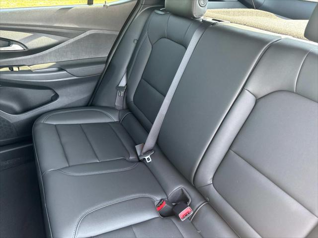 new 2025 Buick Envista car, priced at $26,646