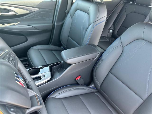 new 2025 Buick Envista car, priced at $26,646