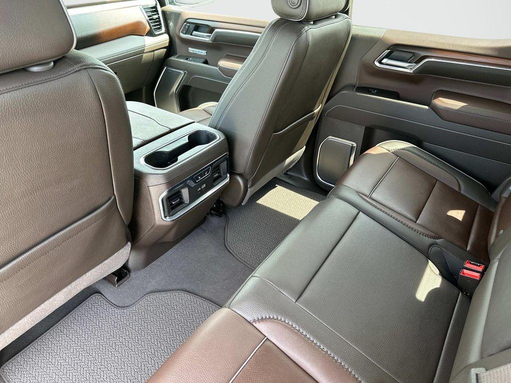 new 2025 GMC Sierra 1500 car, priced at $74,670