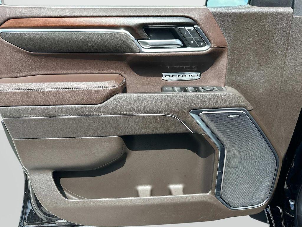 new 2025 GMC Sierra 1500 car, priced at $74,670