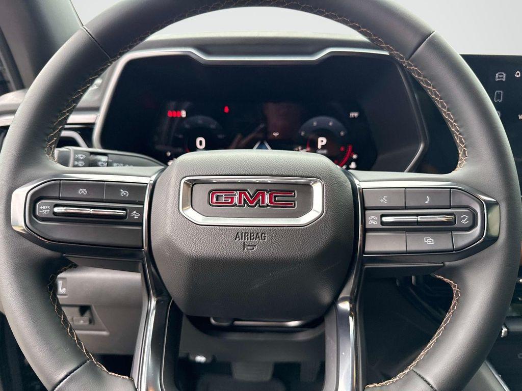 new 2025 GMC Canyon car, priced at $45,890