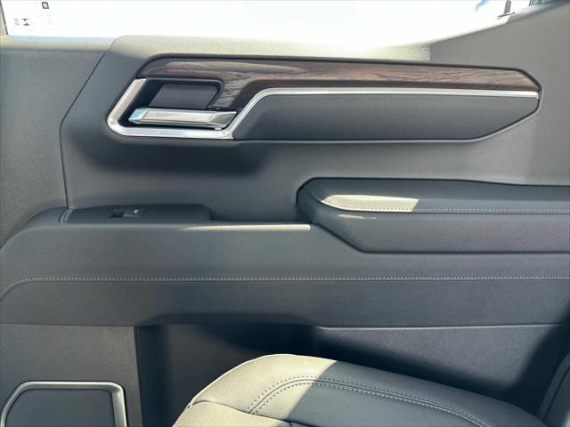 new 2025 GMC Sierra 1500 car, priced at $64,175