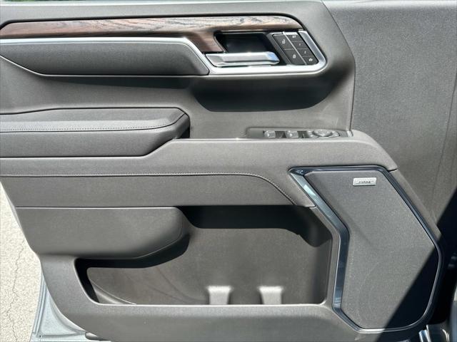 new 2025 GMC Sierra 1500 car, priced at $64,175