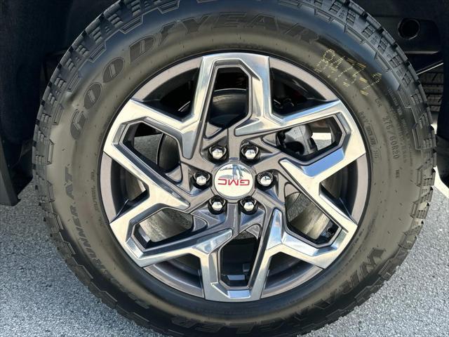 new 2025 GMC Sierra 1500 car, priced at $64,175