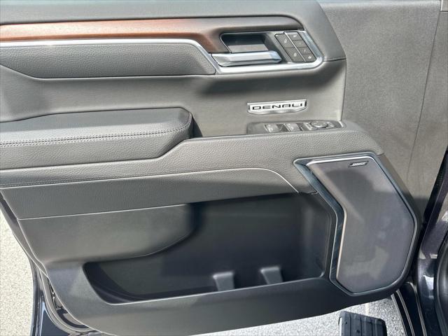 new 2025 GMC Sierra 1500 car, priced at $70,955