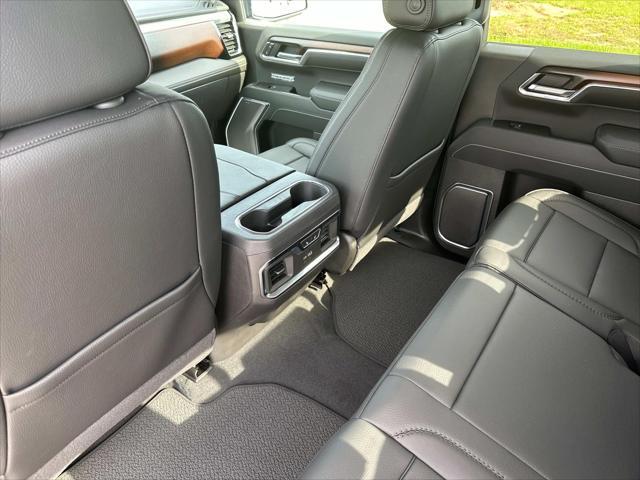 new 2025 GMC Sierra 1500 car, priced at $70,955