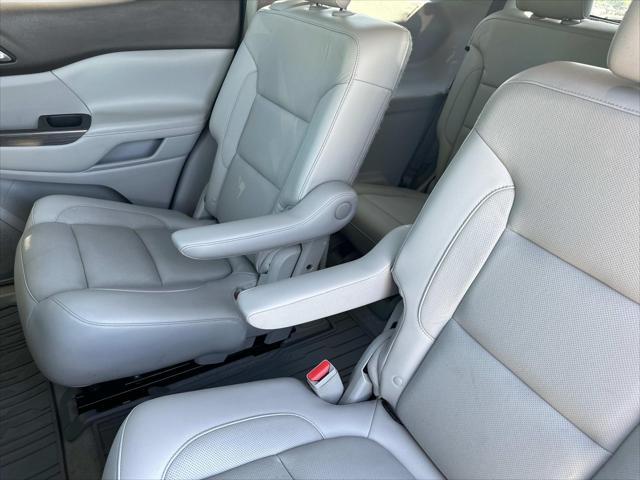 used 2017 GMC Acadia car, priced at $16,737