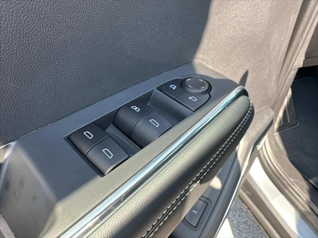 new 2025 GMC Acadia car, priced at $48,625