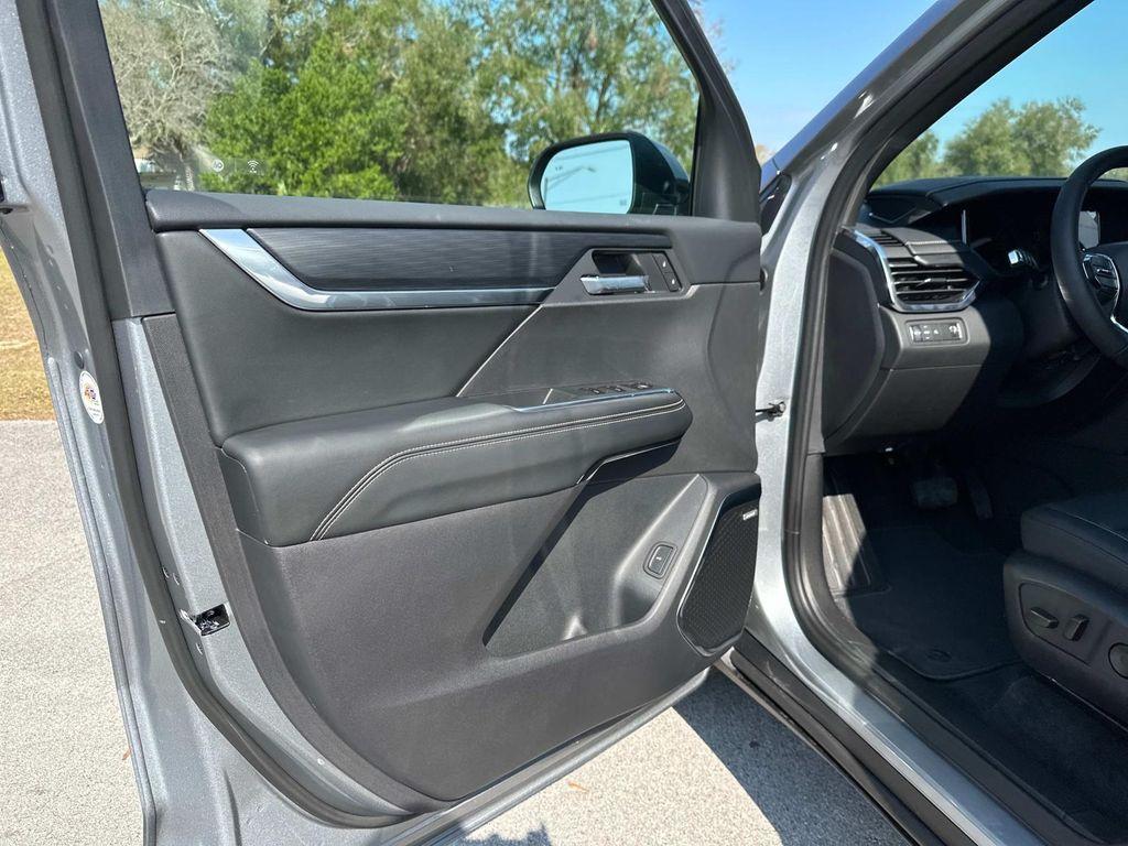 new 2025 GMC Acadia car, priced at $48,625