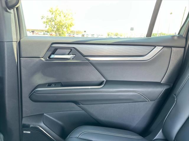 new 2025 GMC Acadia car, priced at $48,625
