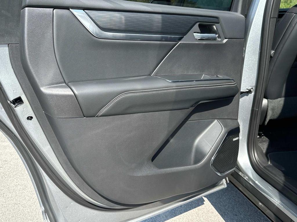 new 2025 GMC Acadia car, priced at $48,625
