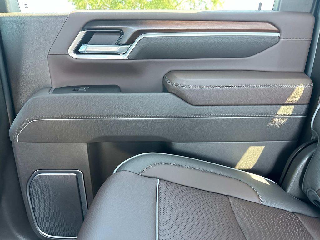 new 2025 GMC Sierra 2500 car, priced at $85,460