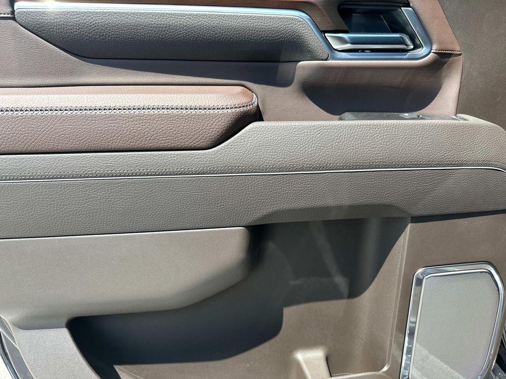 new 2025 GMC Sierra 2500 car, priced at $85,460