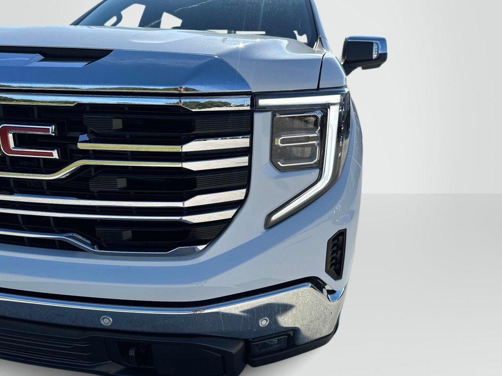 new 2026 GMC Sierra 1500 car, priced at $65,553