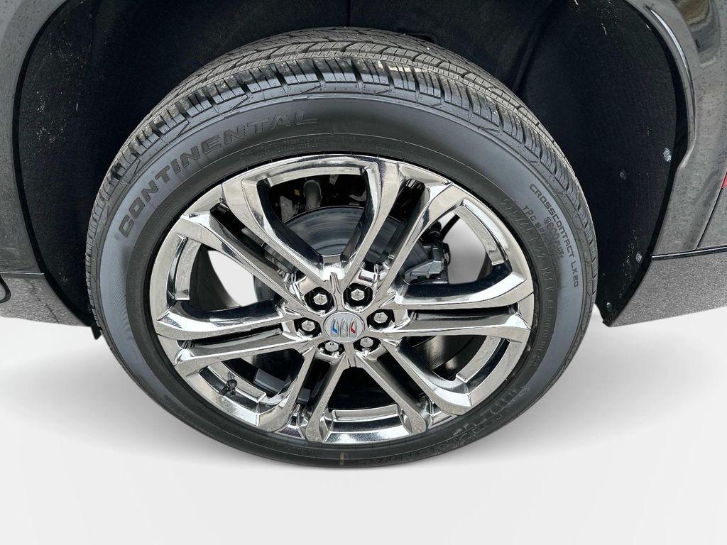 new 2025 Buick Enclave car, priced at $48,617