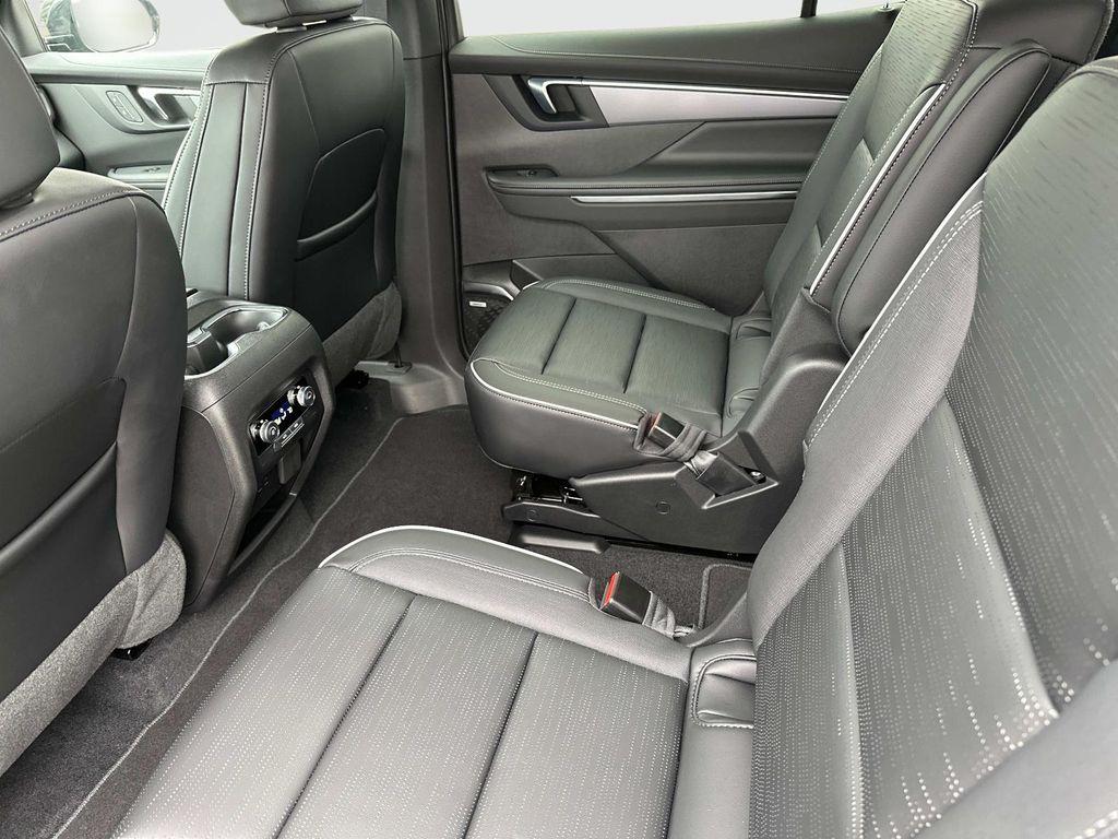 new 2025 Buick Enclave car, priced at $48,617