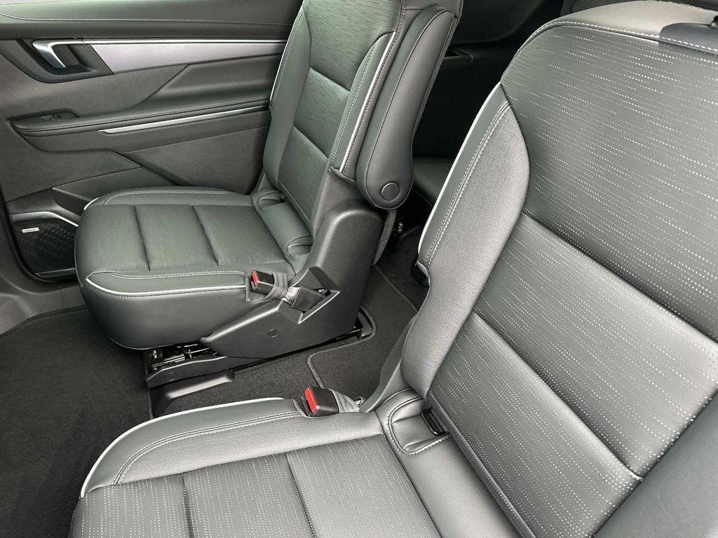 new 2025 Buick Enclave car, priced at $48,617