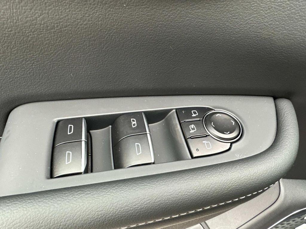 new 2025 Buick Enclave car, priced at $48,925