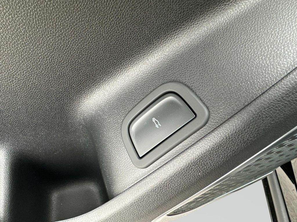 new 2025 Buick Enclave car, priced at $48,617