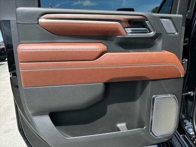 new 2025 GMC Sierra 2500 car, priced at $92,035