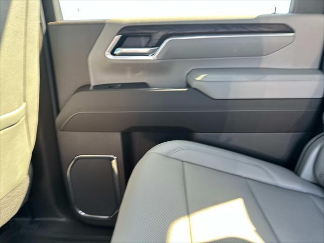 new 2025 GMC Sierra 2500 car, priced at $80,405