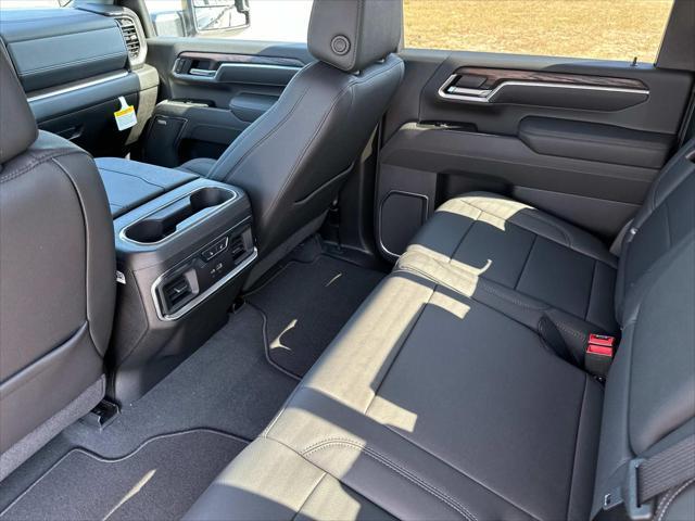 new 2025 GMC Sierra 2500 car, priced at $78,425