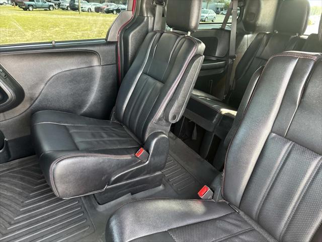 used 2019 Dodge Grand Caravan car, priced at $9,376