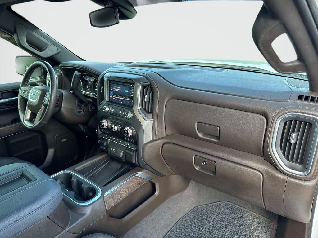 used 2021 GMC Sierra 1500 car, priced at $44,987