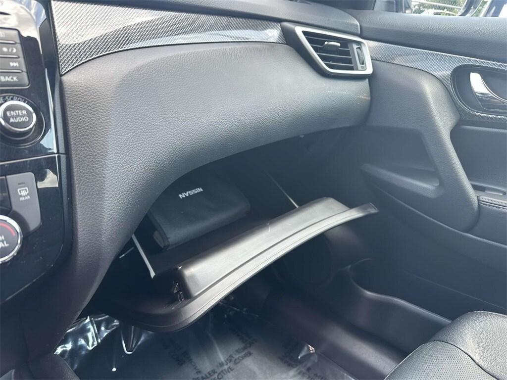 used 2016 Nissan Rogue car, priced at $15,388