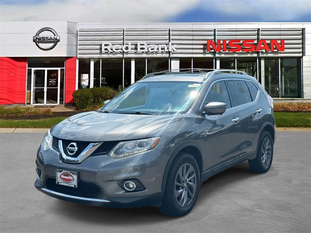 used 2016 Nissan Rogue car, priced at $15,388