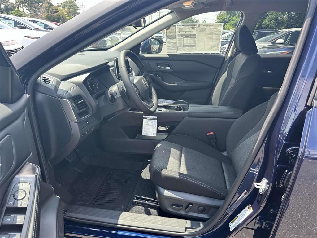new 2025 Nissan Rogue car, priced at $33,385