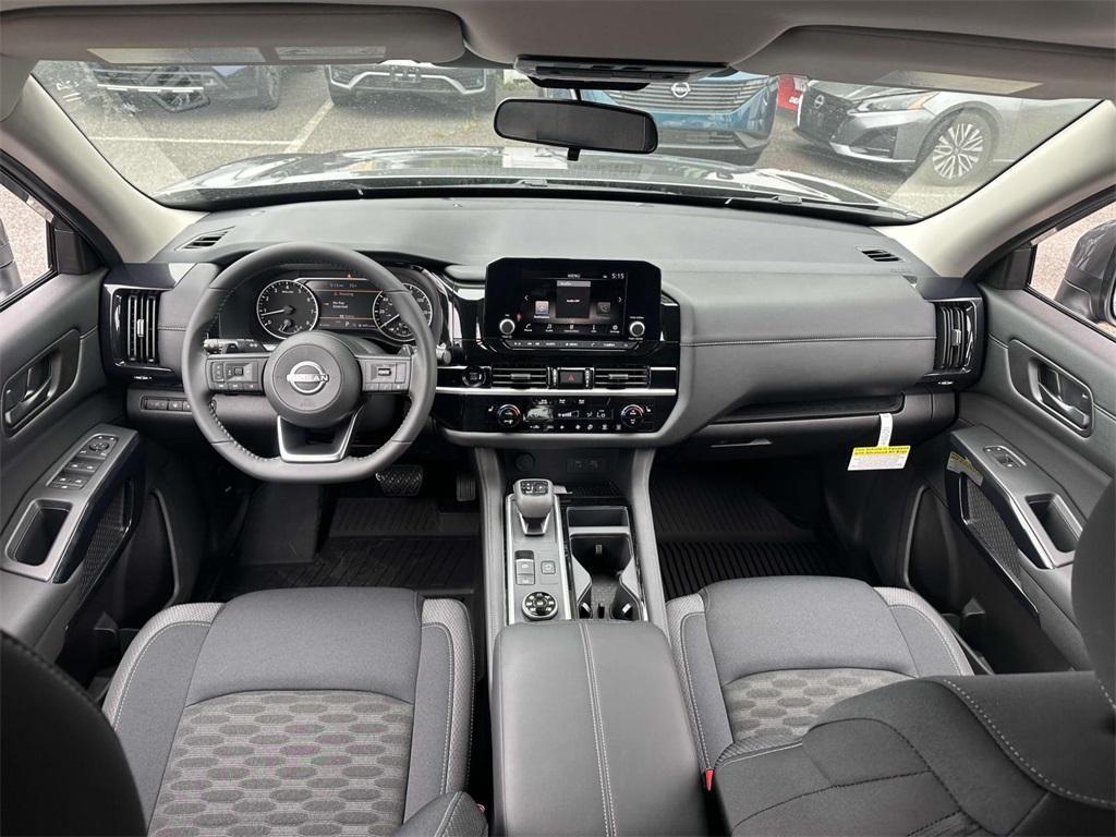 new 2025 Nissan Pathfinder car, priced at $45,865